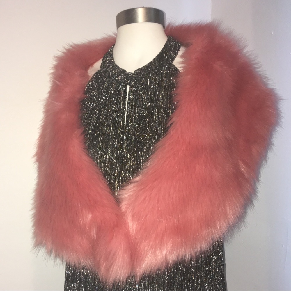 Guess pink faux-fur shawl